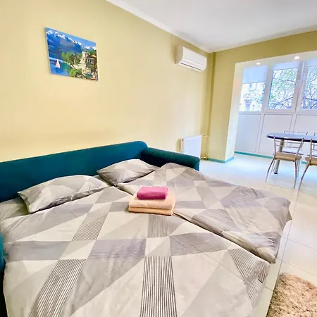 Apartment біля поштової площі на другому поверсі Kyiv